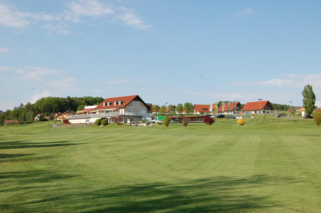 Golf Resort Kloech Luaran gambar