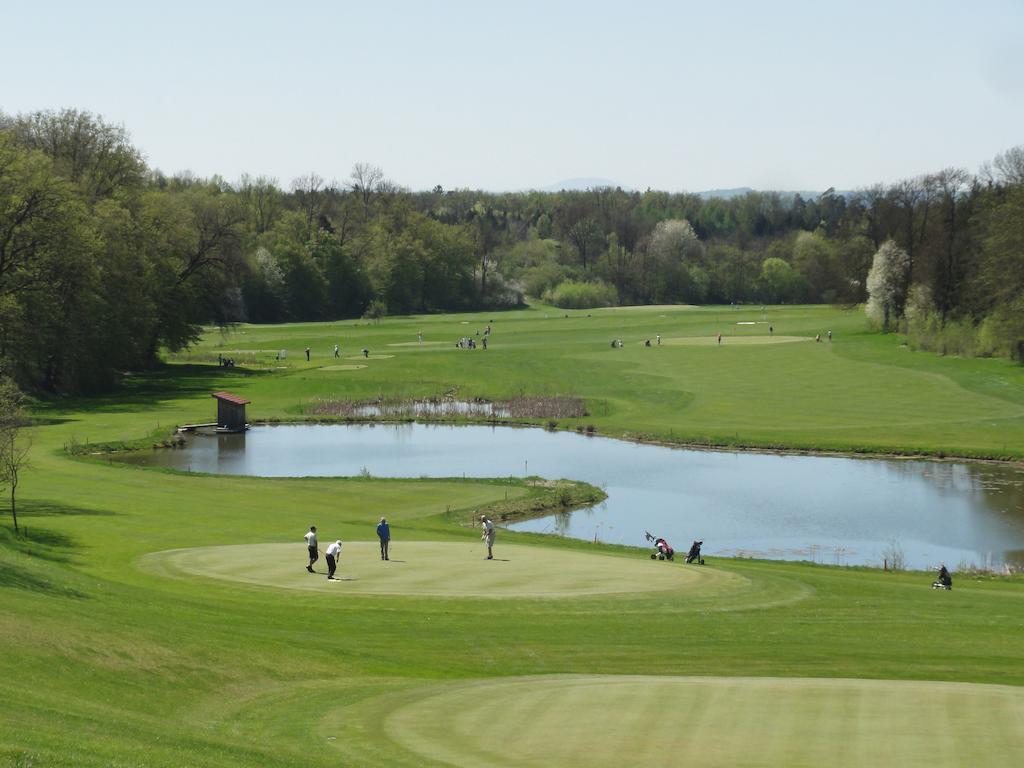 Golf Resort Kloech Luaran gambar